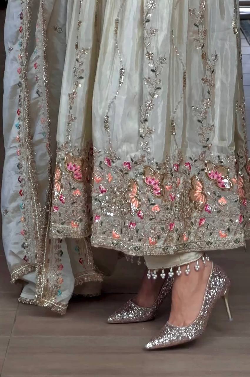 LadyVastara Festive Wear Designer Gown Set with Rich Sequence & Moti Work