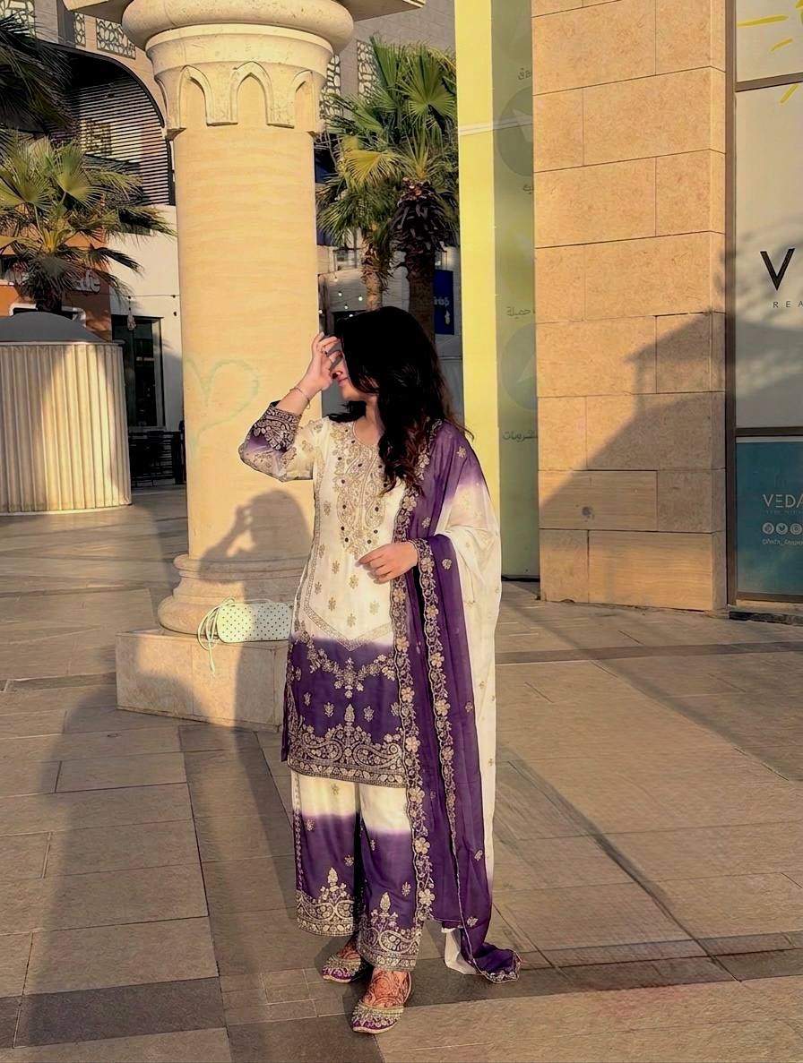 Women's Heavy Dual Tone Star Georgette Embroidered Kurta Palazzo Set with Dupatta