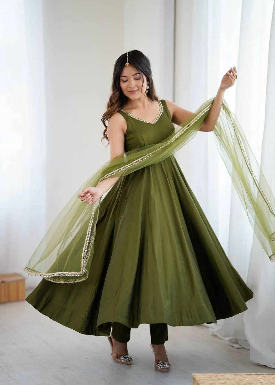 LadyVastara Premium Chanderi RomanSilk Anarkali with Soft Net Dupatta & Fancy Lace Work