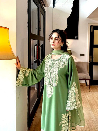 Ladyvastara Modern Ethnic Wear Organza Suit Set for Women