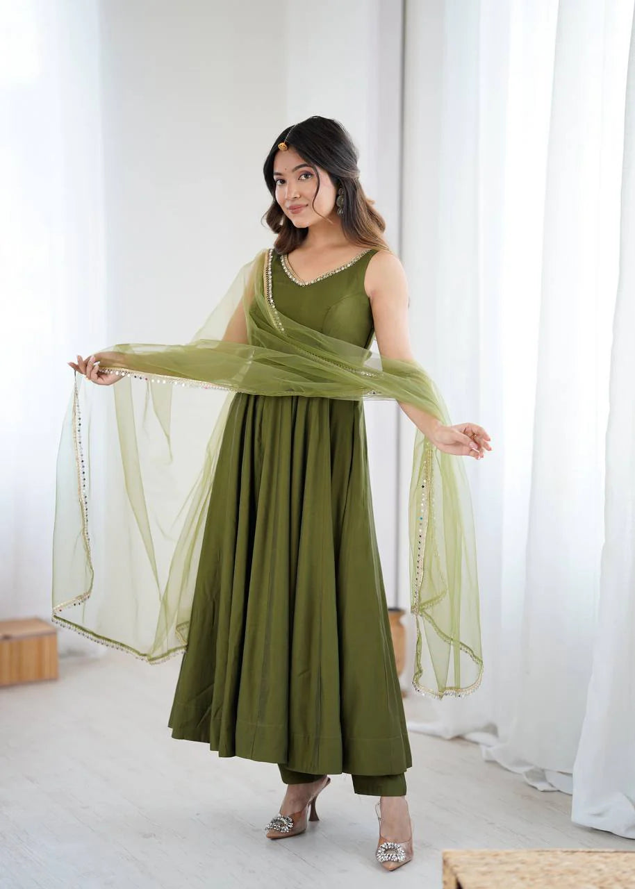 LadyVastara Premium Chanderi RomanSilk Anarkali with Soft Net Dupatta & Fancy Lace Work