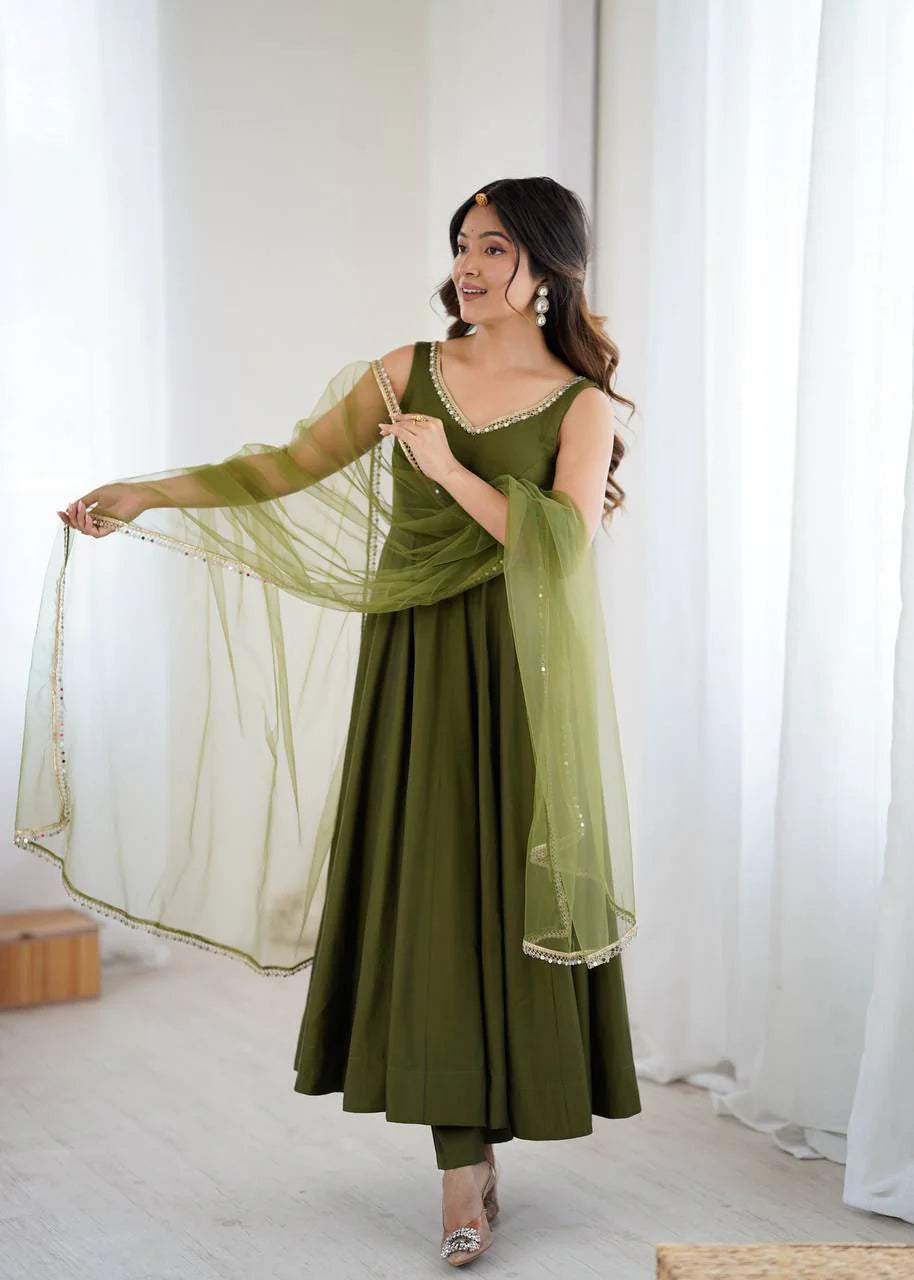 LadyVastara Premium Chanderi RomanSilk Anarkali with Soft Net Dupatta & Fancy Lace Work