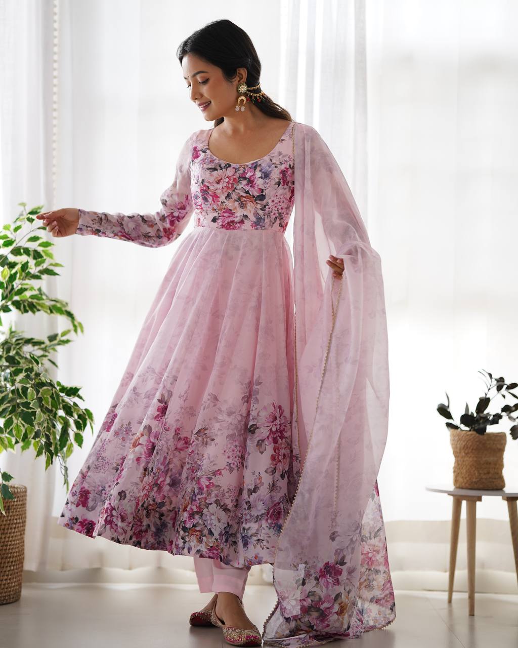 LadyVastara Pure Soft Organza Silk Fully Flared Kali Cut Anarkali Suit Set with Dupatta & Pant