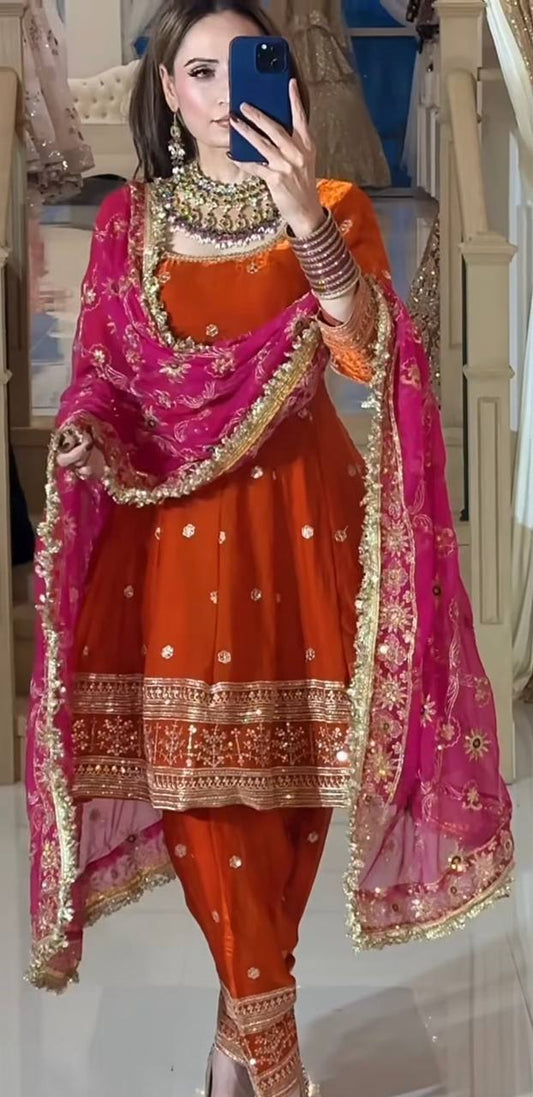 Heavy Fandy Silk   Farshi Salwar Suit Set.