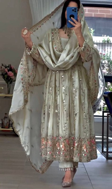 LadyVastara Festive Wear Designer Gown Set with Rich Sequence & Moti Work