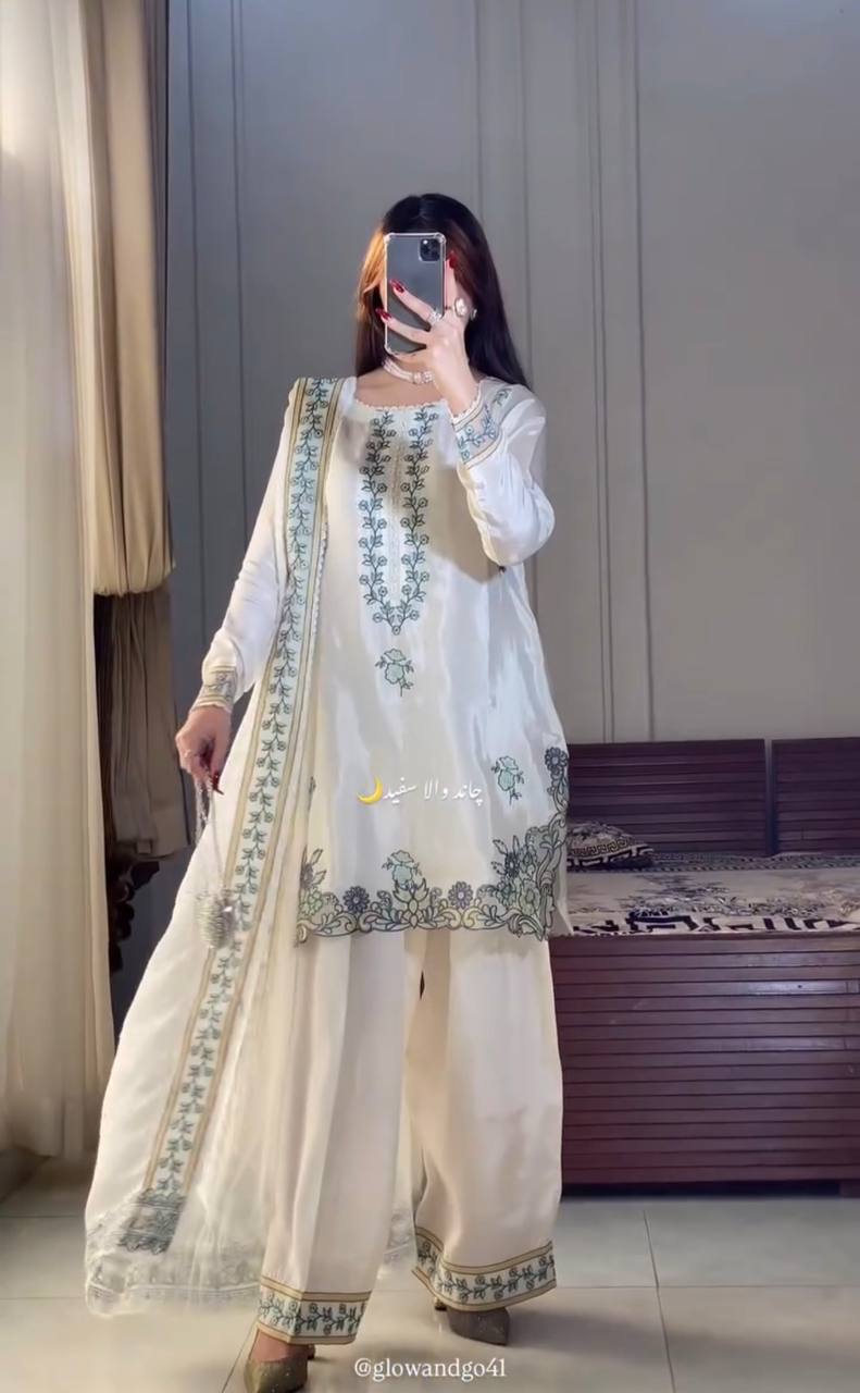 LadyVastara Luxury Look Farshi Salwar Set for Women