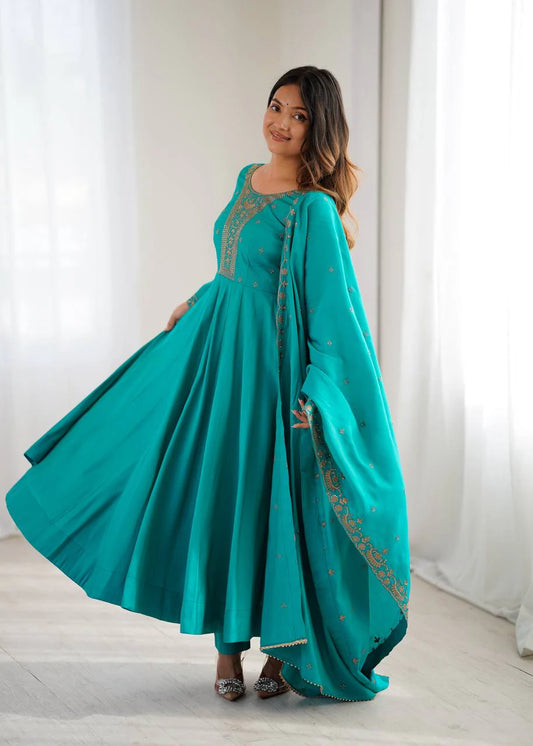 LadyVastara High-Premium Roman Chanderi Silk Anarkali Set