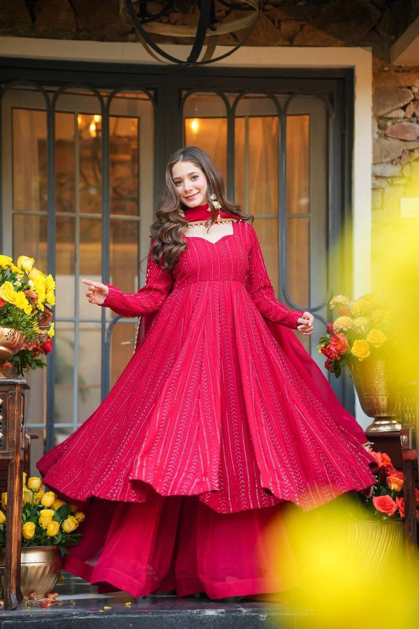 LadyVastara Graceful Georgette Anarkali Suit with Embroidery & Fancy Dupatta