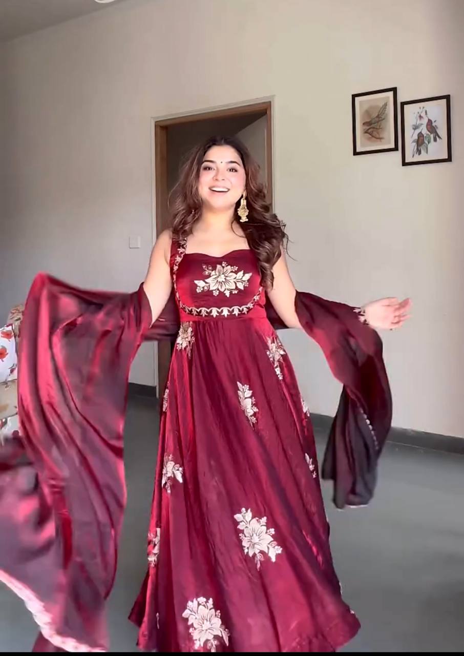 LadyVastara Festive Special Embroidered Anarkali Suit
