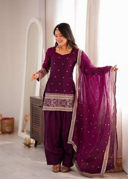 LadyVastara Heavy Fendy Silk Embroidered Kurta with Farshi Shalwar & Roman Silk Dupatta