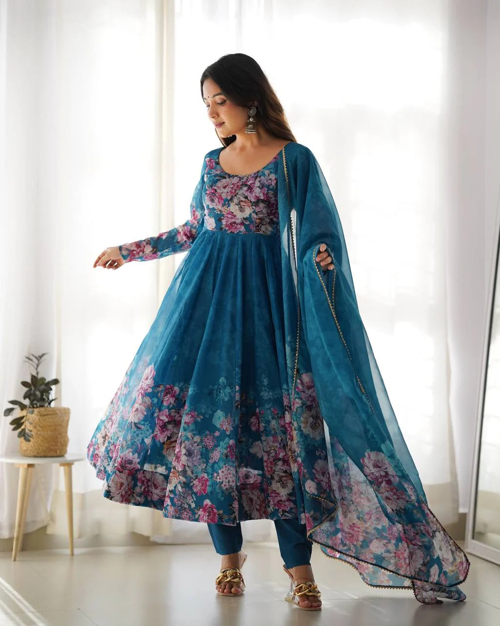 LadyVastara Pure Soft Organza Silk Fully Flared Kali Cut Anarkali Suit Set with Dupatta & Pant