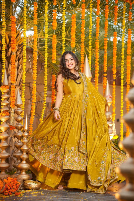 LadyVastara Royal Look Natural Crepe Silk Anarkali Suit