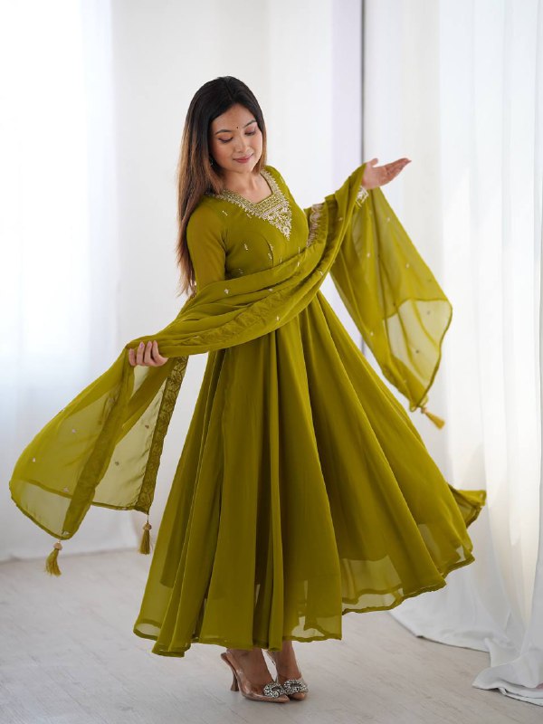 LadyVastara Heavy Embroidered Anarkali Suit with 6.5m Grand Flair & Zari Work