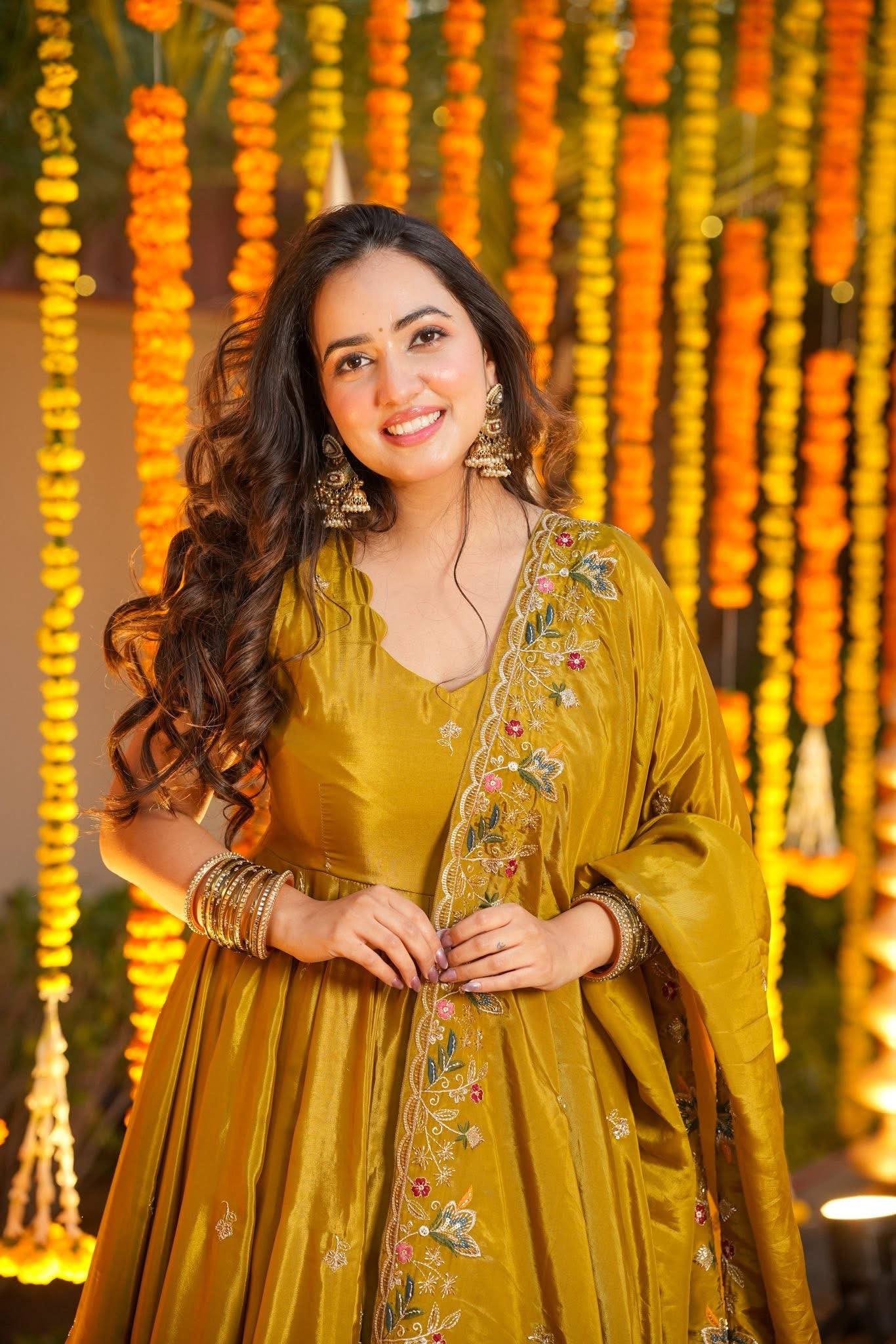 LadyVastara Royal Look Natural Crepe Silk Anarkali Suit