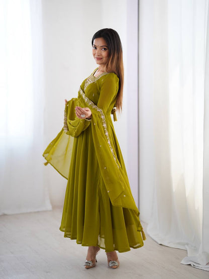LadyVastara Heavy Embroidered Anarkali Suit with 6.5m Grand Flair & Zari Work