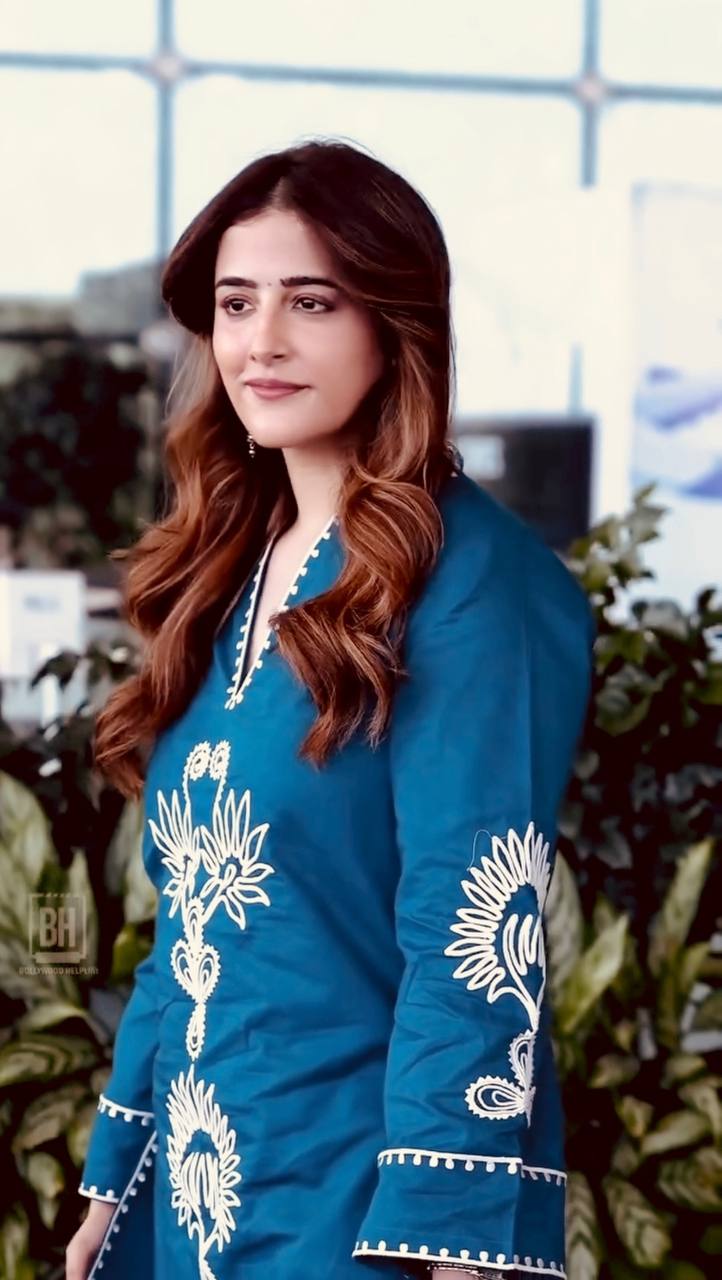 LadyVastara Classic Embroidered Rayon Kurti Set for Women