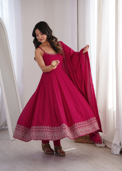 LadyVastara Elegant Sleeveless Roman Silk Chanderi Anarkali Dress