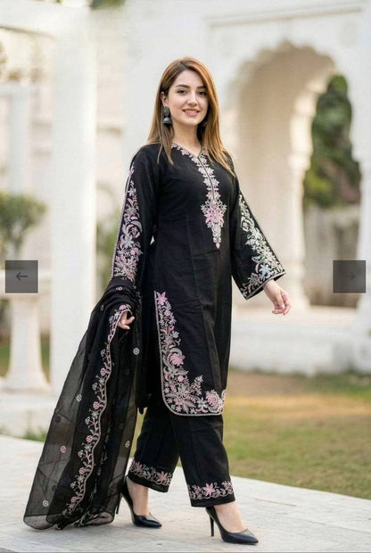 LadyVastara New Arrival Designer Silk Outfit
