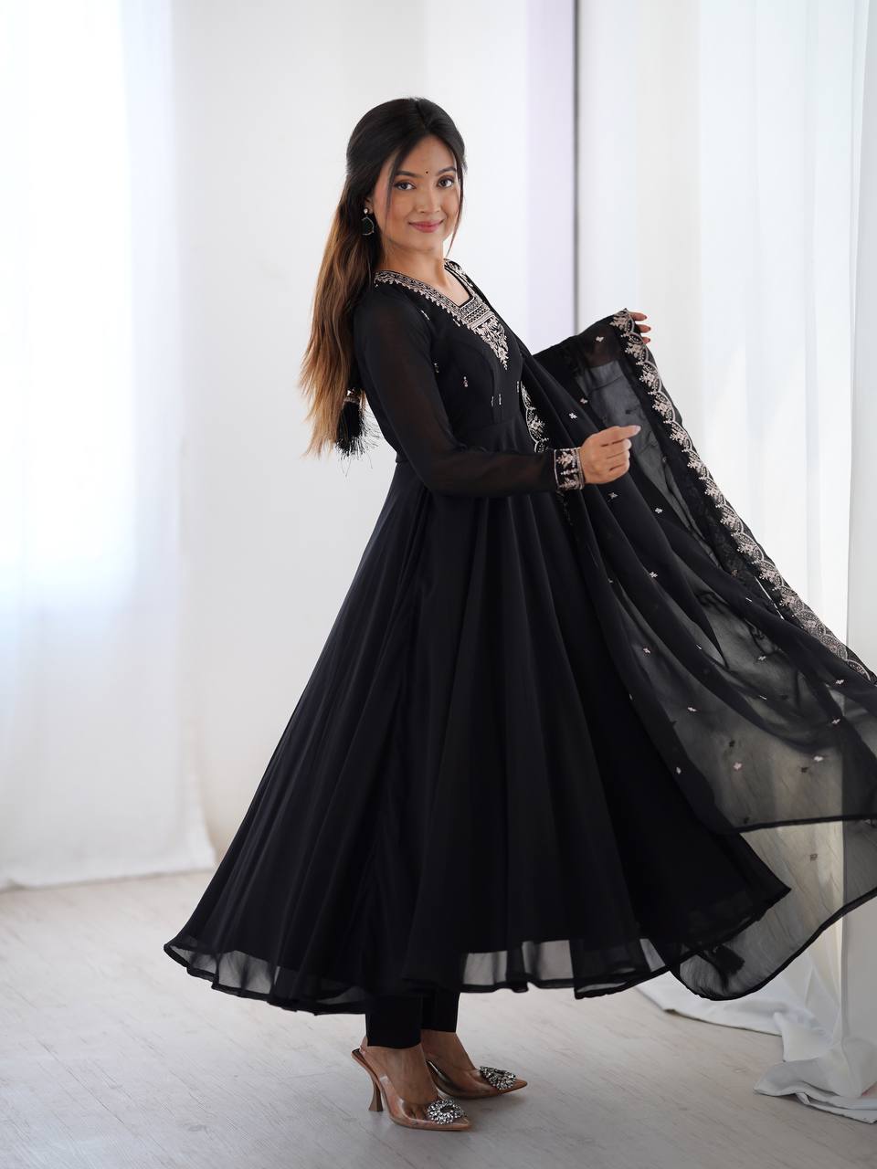 LadyVastara Heavy Embroidered Anarkali Suit with 6.5m Grand Flair & Zari Work