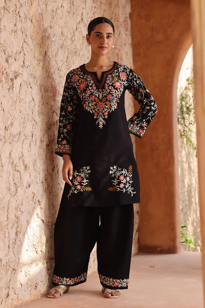 Ladyvastara Elegant Black Roman Silk Kashmiri Aari Kurta Set