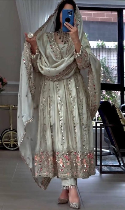 LadyVastara Festive Wear Designer Gown Set with Rich Sequence & Moti Work
