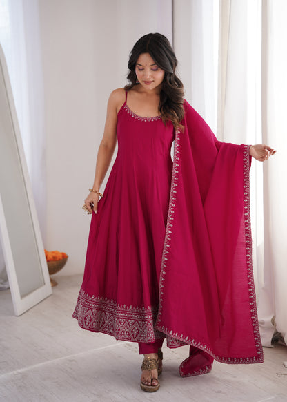 LadyVastara Elegant Sleeveless Roman Silk Chanderi Anarkali Dress