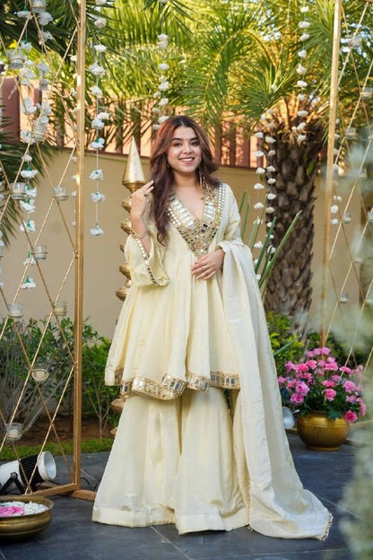LadyVastara Elegant Heavy Chinon Embroidered Kurti Set with Mirror Work & Dupatta