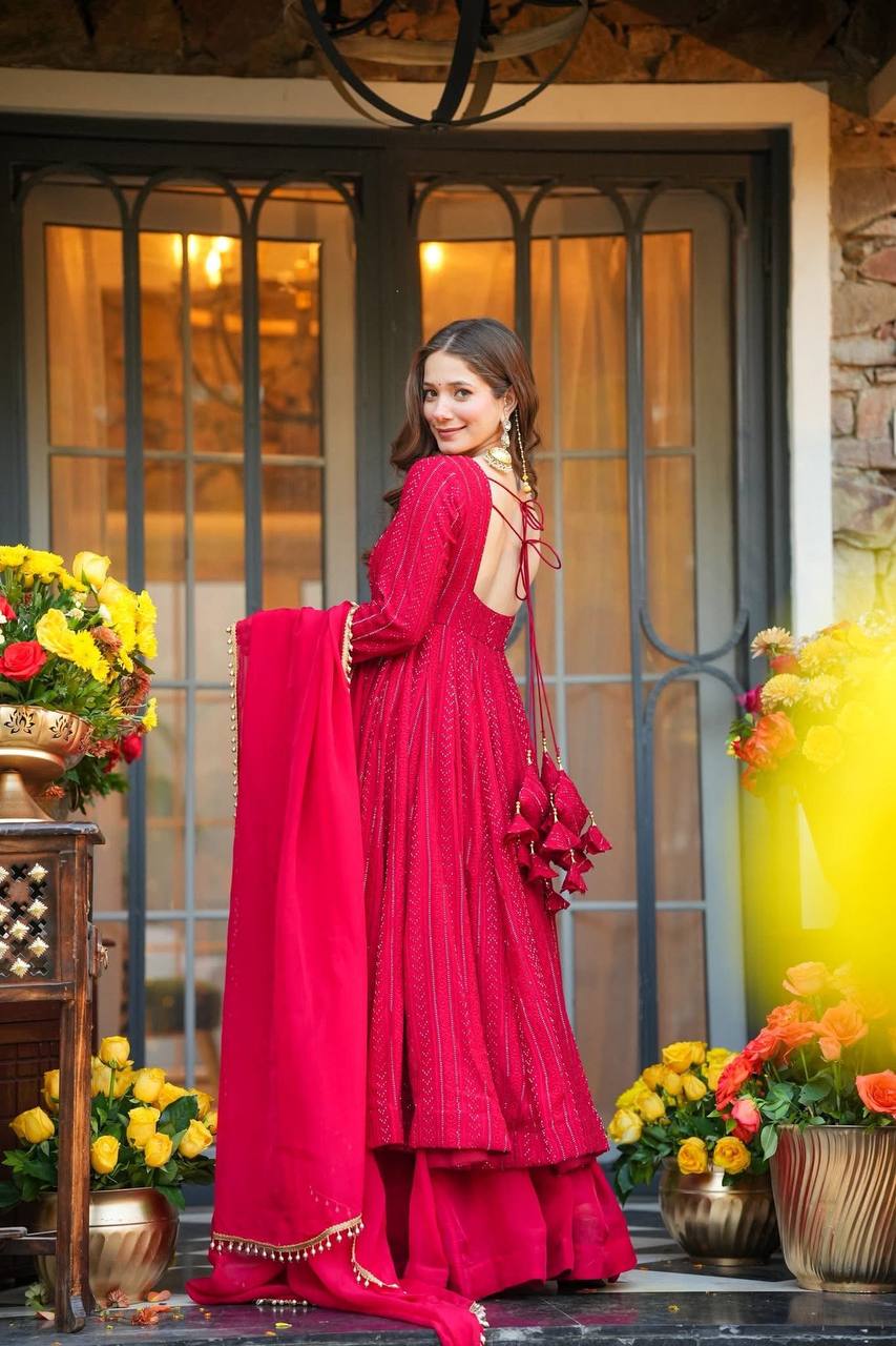 LadyVastara Graceful Georgette Anarkali Suit with Embroidery & Fancy Dupatta