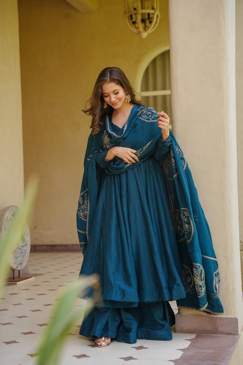 LadyVastara Premium Heavy Vichitra Silk Anarkali Suit Set