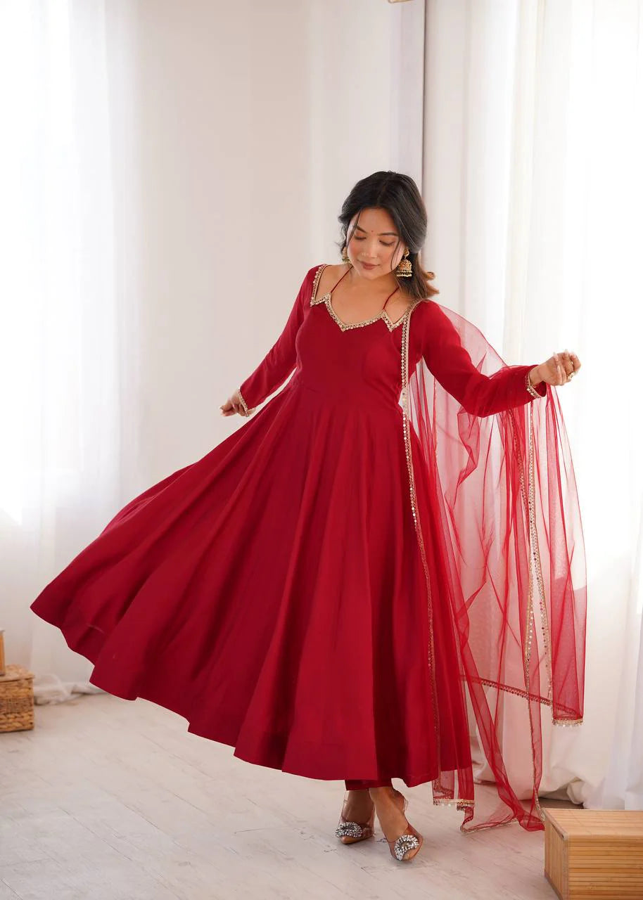 LadyVastara Designer Lace Work Anarkali Gown with Net Dupatta