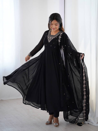 LadyVastara Heavy Embroidered Anarkali Suit with 6.5m Grand Flair & Zari Work