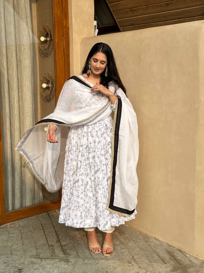 LadyVastara Elegant Vichitra Silk Embroidered Anarkali Suit Set with Organza Dupatta