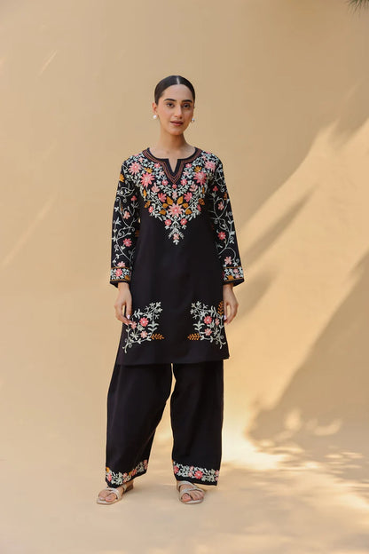 Ladyvastara Elegant Black Roman Silk Kashmiri Aari Kurta Set