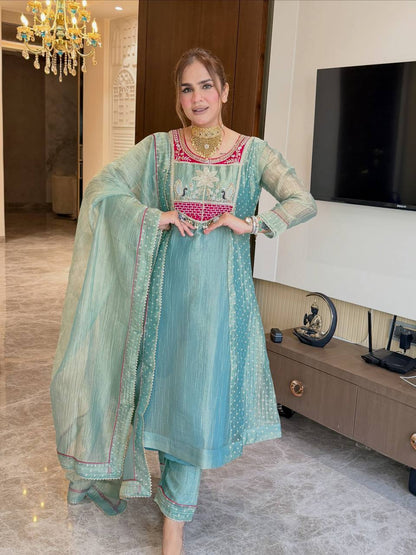 Presenting New Designer Anarkali Suit – Elegant & Royal Collection