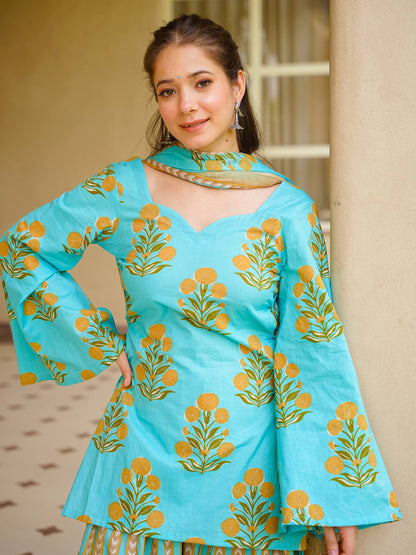 LadyVastara Designer Cambric Cotton Kurta Farshi Pant Co-Ord Set