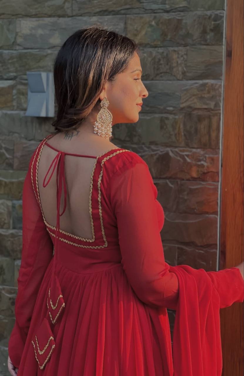 LadyVastara Designer Faux Blooming Anarkali Palazzo Set with Lace Dupatta