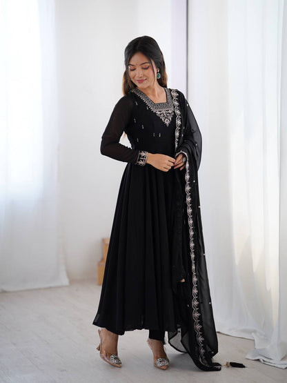 LadyVastara Heavy Embroidered Anarkali Suit with 6.5m Grand Flair & Zari Work