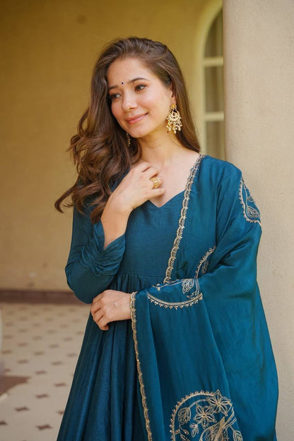 LadyVastara Premium Heavy Vichitra Silk Anarkali Suit Set