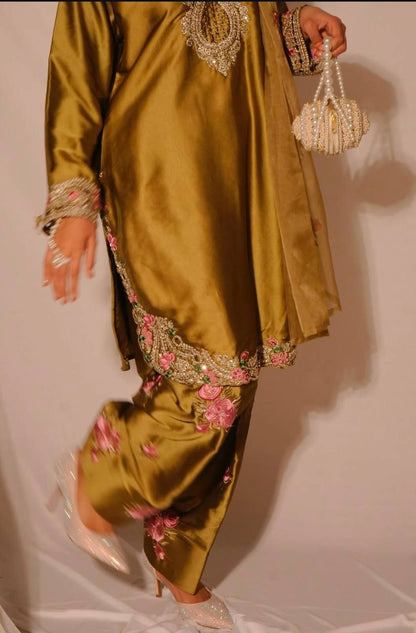 Ladyvastara Heavy Japan Satin Kurti Set with Farshi Salwar & Organza Dupatta