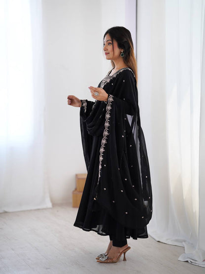 LadyVastara Heavy Embroidered Anarkali Suit with 6.5m Grand Flair & Zari Work